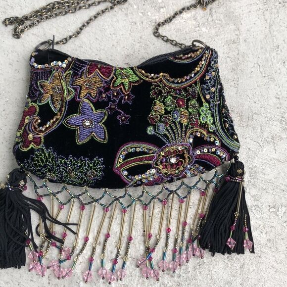 Mary Frances beaded bag - Picture 4 of 6